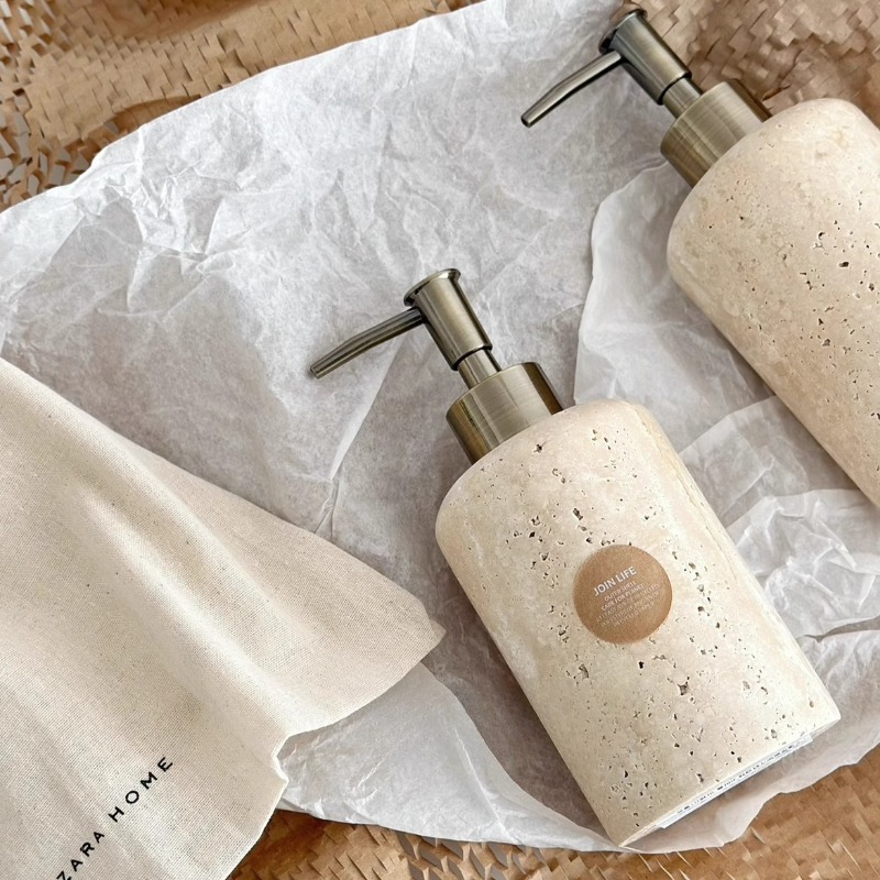 Lotiondispenser van natuurstee - Luxury Skincare Jars recensie en prijs